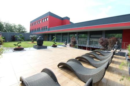 VitaLounge Sports & Spa - 24