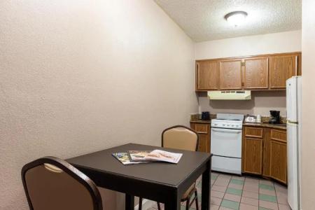 Sundial Inn - 11
