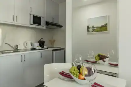 Art & Wine Studios and Apts - 83