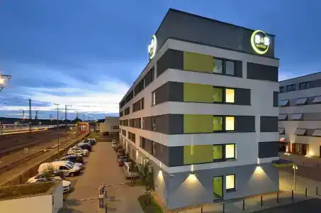 b&b SaarbrüCken-Hbf - 3