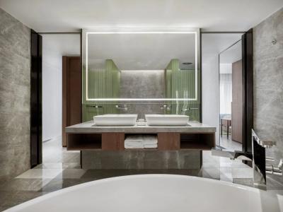 Shama Yalong Bay Sanya - 13