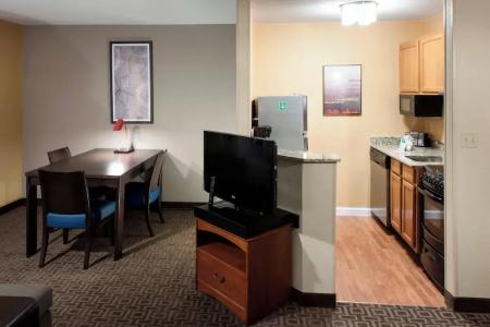 TownePlace Suites Dallas Las Colinas - 22