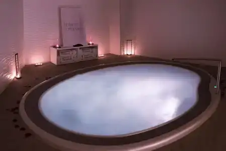 Pompaelo Plaza del Ayuntamiento & Spa - 11