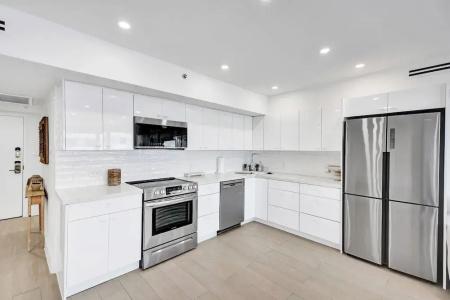 The Alexander All Suites - 729