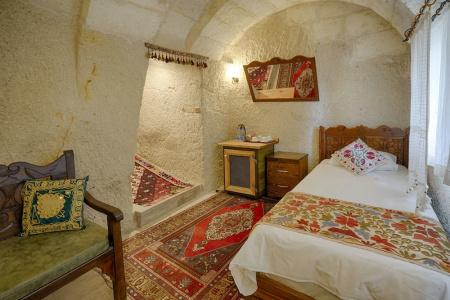 Tulip Cave Suites - 135