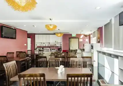 Rest Bugis (Sg Clean, Staycation Approved) - 17