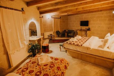 Zeus Cave Suites - 12