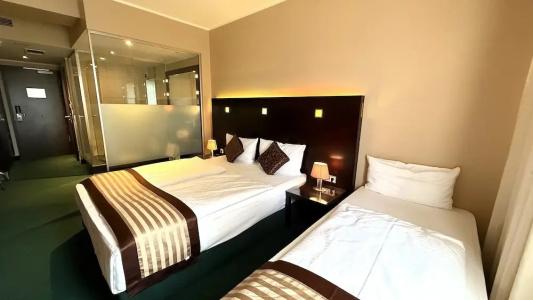 Flemings Frankfurt-Messe - 16