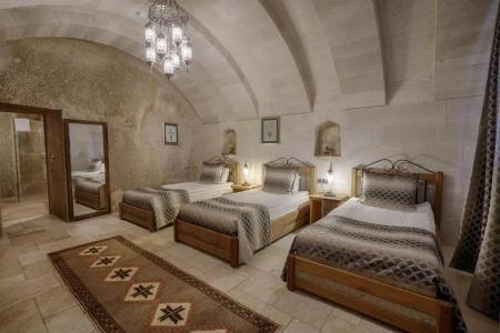 Hera Cave Suites - 53