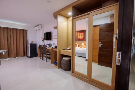 Huen Jao Ban - 43