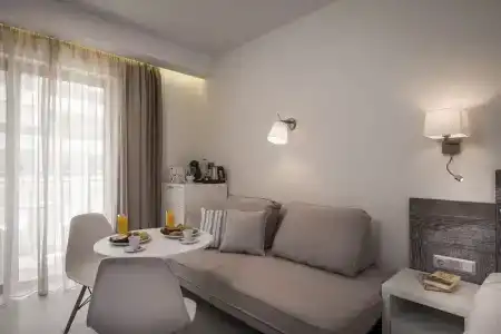 Bio Suites - 83