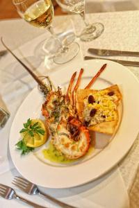 Akrogiali Exclusive (Adults Only) - 13