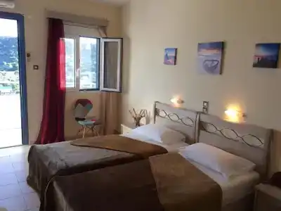 Isidora - 29