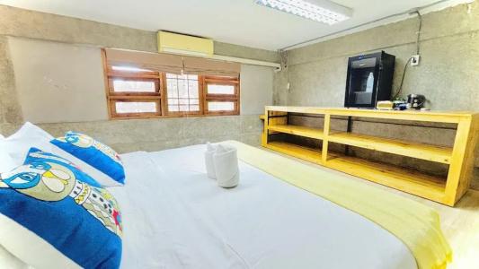 Yak Guesthouse - 187