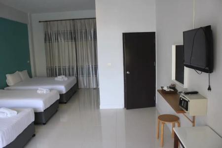 Sea Host Inn - 33