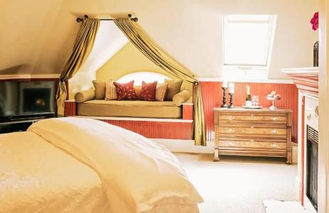 1801 First Luxury Inn - 2