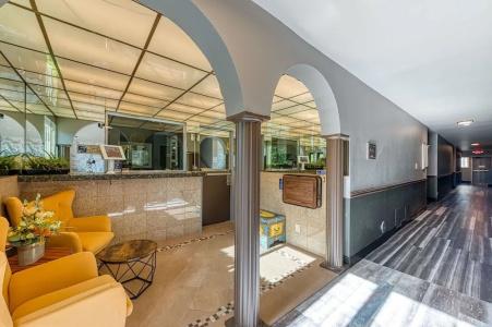 La Mirage Inn - Hollywood - 13