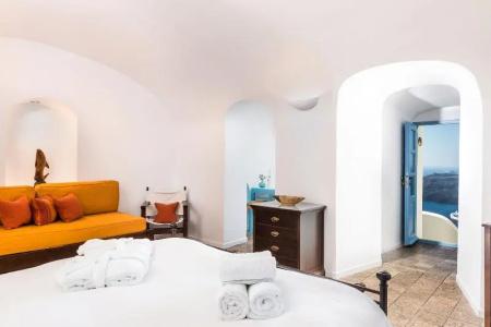 Pantelia Suites - 45
