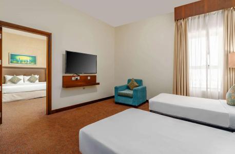 Ramada by Wyndham Dubai Deira - 40