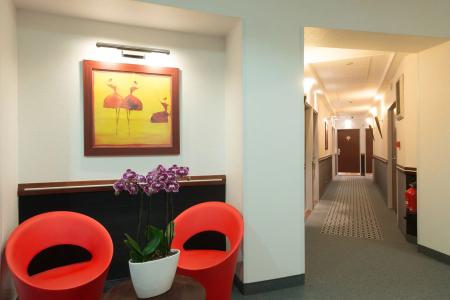 Kyriad Limoges Centre Gare - Atrium - 16