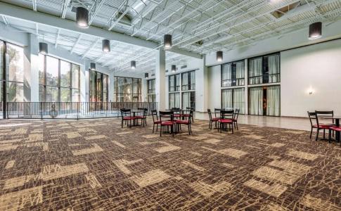 Red Roof Inn Plus+ & Suites Houston – Iah Airport Sw - 25