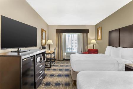 Best Western Plus Heritage Inn - 80