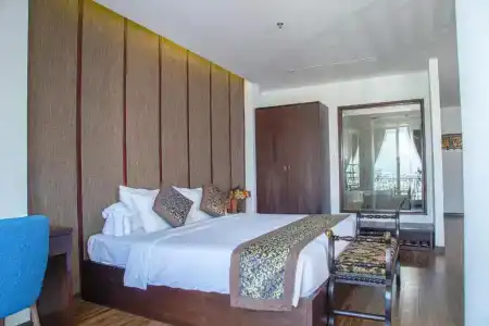 Dong Duong & Suites - 101
