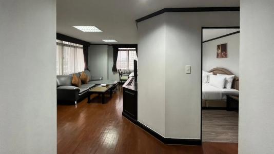 Yellow Ribbon Hills Boutique Suites - 23
