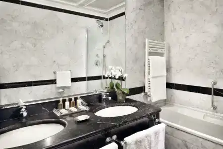 Splendide Royal - Small Luxury Hotels of the World - 12