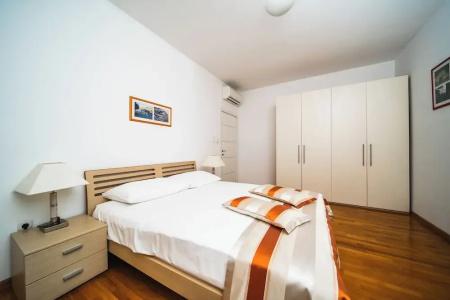 Pervanovo with Free Parking - 151