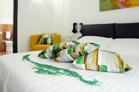 Etna Suite Group - 145