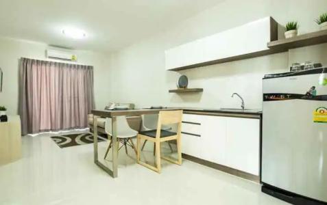 Central Place Serviced Angsila - 11