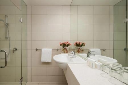 Rydges Latimer - 148