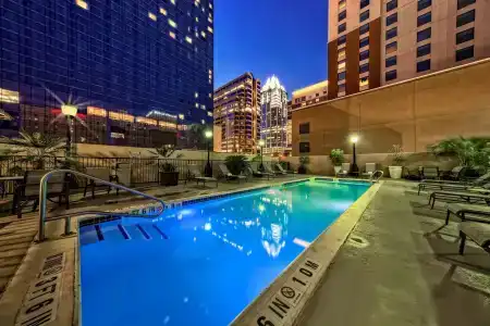 Hampton Inn & Suites Austin-Downtown/Convention Center - 19