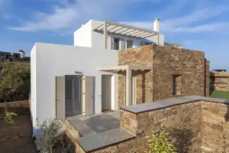 White Tinos Luxury Suites - 25