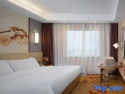 Econo Inn & Suites - 51
