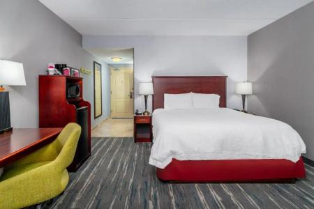 Hampton Inn & Suites Minneapolis St. Paul Airport - Mall of America - 39
