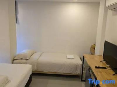 Sleepstation at Pratunam - 218