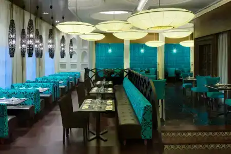 Sheraton Sharjah Beach Resort and Spa - 16