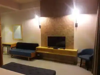 Ballena Regency - 1