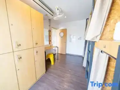 Vestique hostel - 56