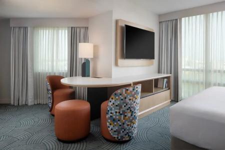 Crowne Plaza Orlando-Universal, An Ihg - 37