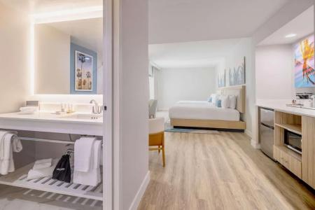 Radisson Miami Beach - 73