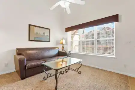Grand Crowne by Capital Vacations - 102