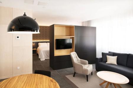 Suites 1478 - 9