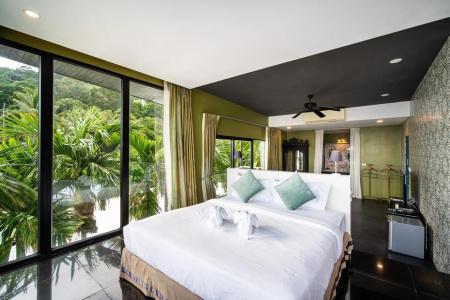 See Sea Villa Phuket Sha - 57