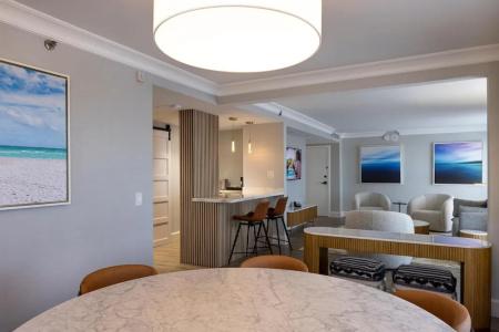 The Waterfront Beach Resort, A Hilton - 286