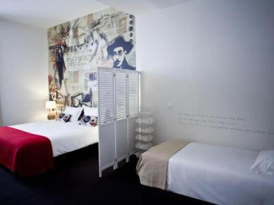 The Art Inn - 59