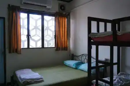 Oyo 730 Meedee Hostel - 36