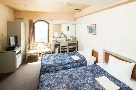 Hotel - 6